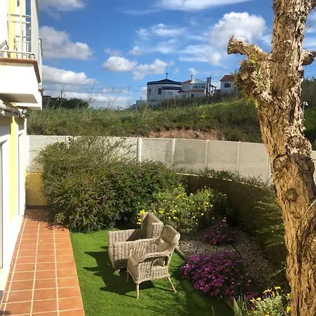 Villa Silver Coast House By Aijia Lourinha (Lisbon)